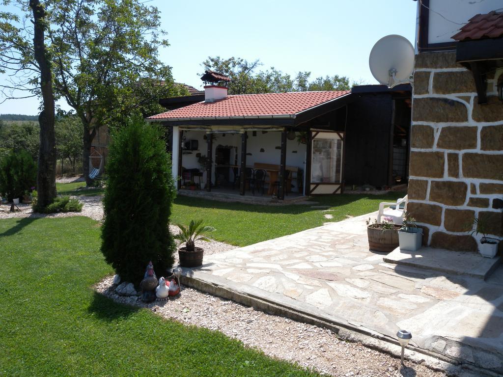 Guest House Relax Dabravka Kültér fotó