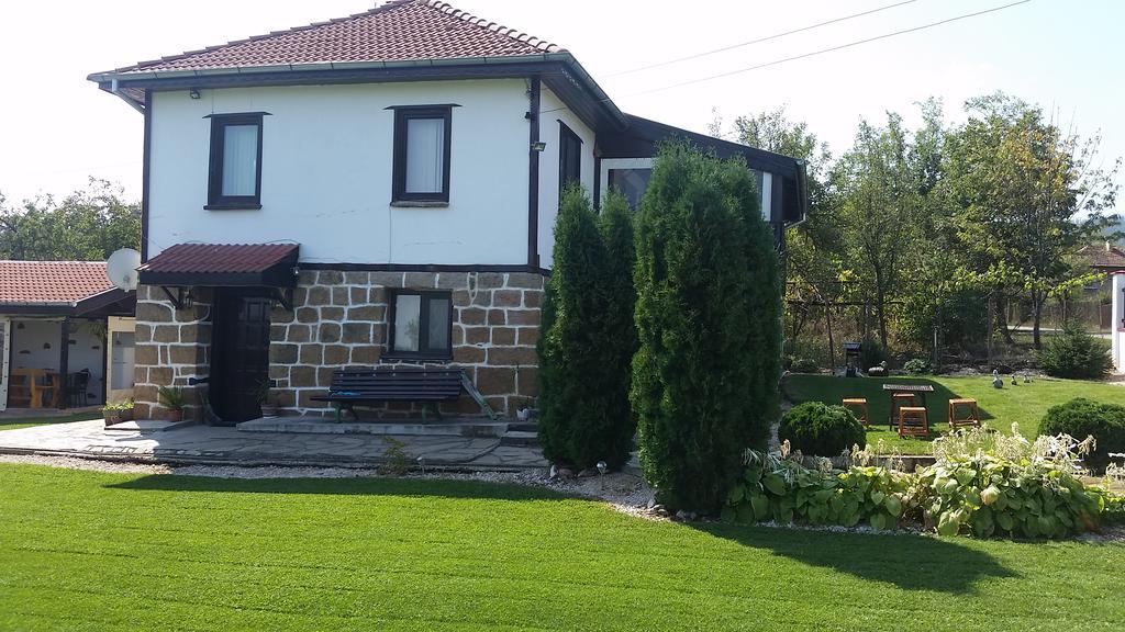 Guest House Relax Dabravka Kültér fotó